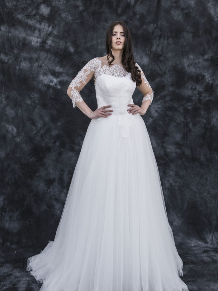 Wedding dresses Curvy Wedding Dresses: LX 068 